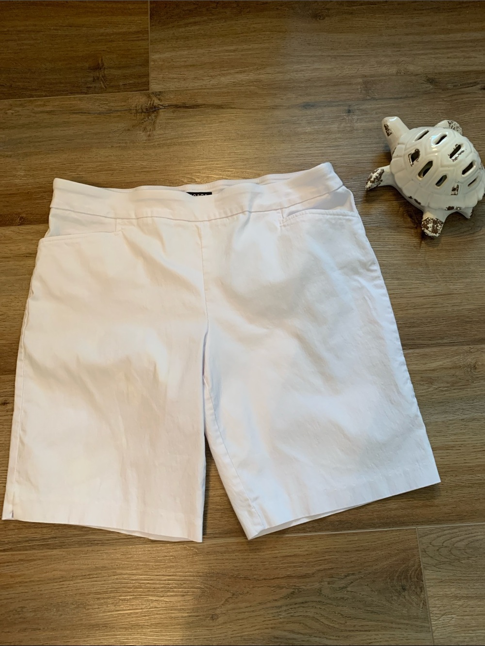 George White Tummy Control Bermuda Shorts Size XL-XG-16-18